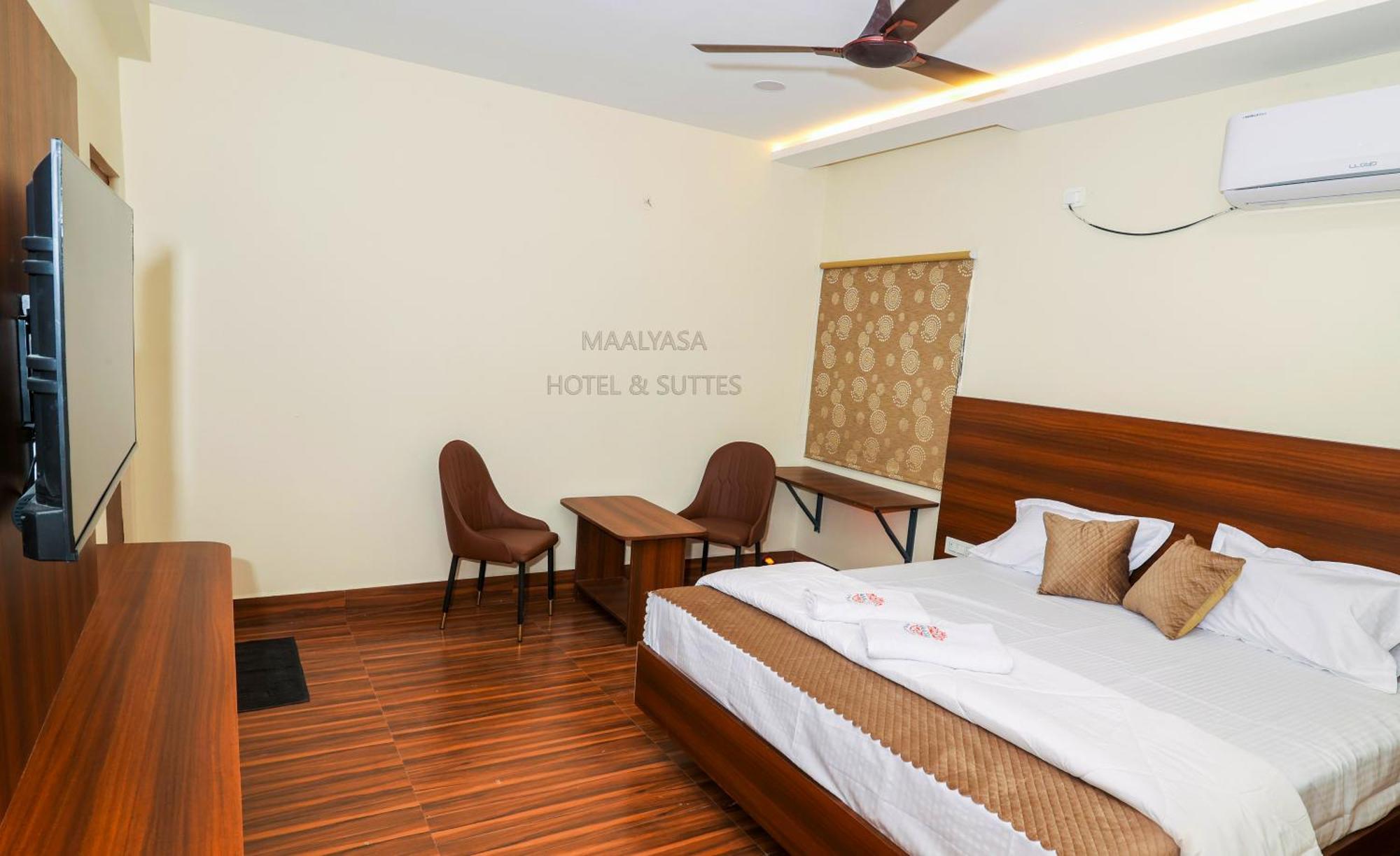 Maalyasa Hotel And Suites ハイデラバード エクステリア 写真